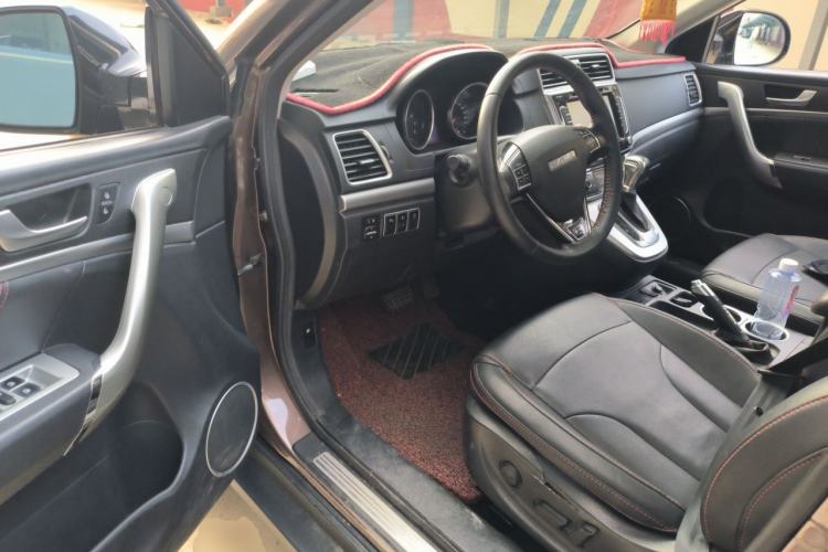 Used Haval H6 2017 Red-Label Sport Edition 1.5T Automatic Two-Wheel Drive Luxury Model Driver Seat