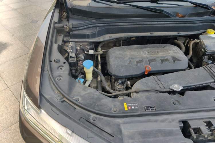 Used Haval H6 2017 Blue Label 1.3T Automatic Two-Wheel Drive ZhiShang Model Engine Bay Right
