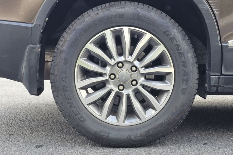 Used Haval H6 2017 Red-Label Sport Edition 1.5T Automatic Two-Wheel Drive Luxury Model Exterior 6
