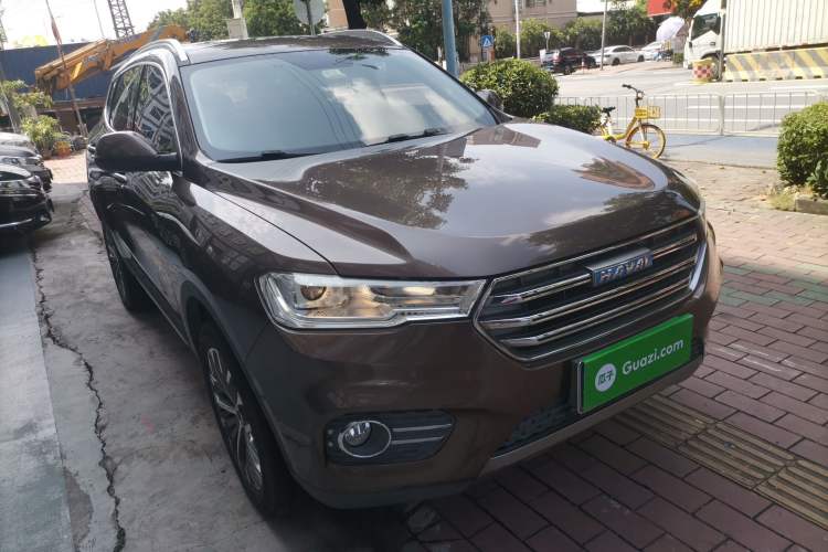 Used Haval H6 2017 Blue Label 2.0T Automatic Two-Wheel Drive Smart Edition Front Right 45 Deg