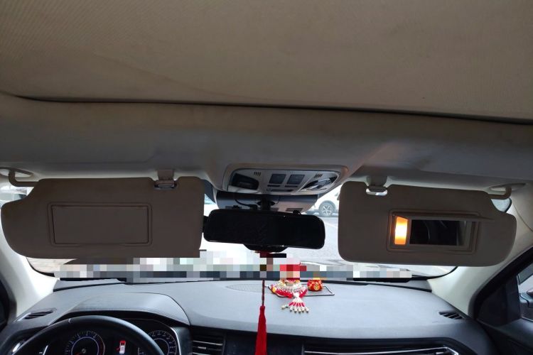 Used Haval H6 2017 Blue Label 1.5T Automatic Two-Wheel Drive ZhiShang Model Headliner