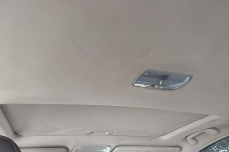 Used Haval H6 2017 Red-Label Sport Edition 1.5T Automatic Two-Wheel Drive Luxury Model Headliner