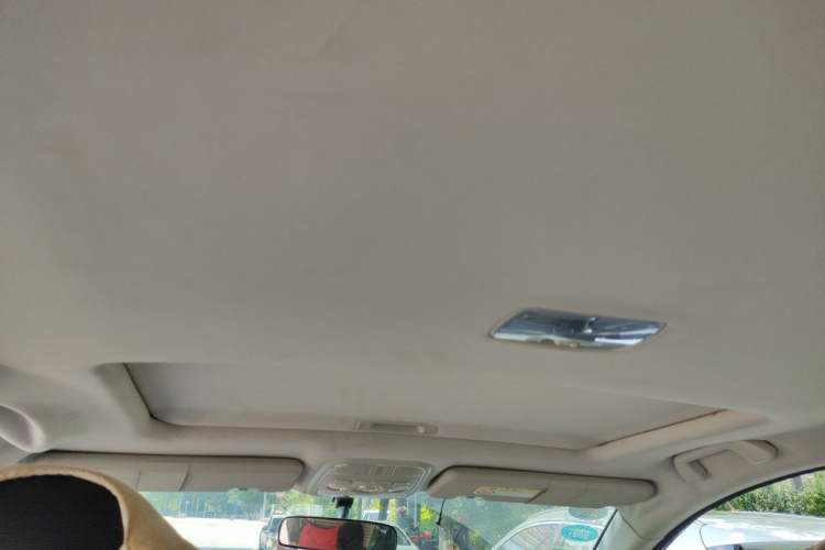 Used Haval H6 2017 Blue Label Sport Edition 1.5T Automatic Two-Wheel Drive Luxury Model Headliner