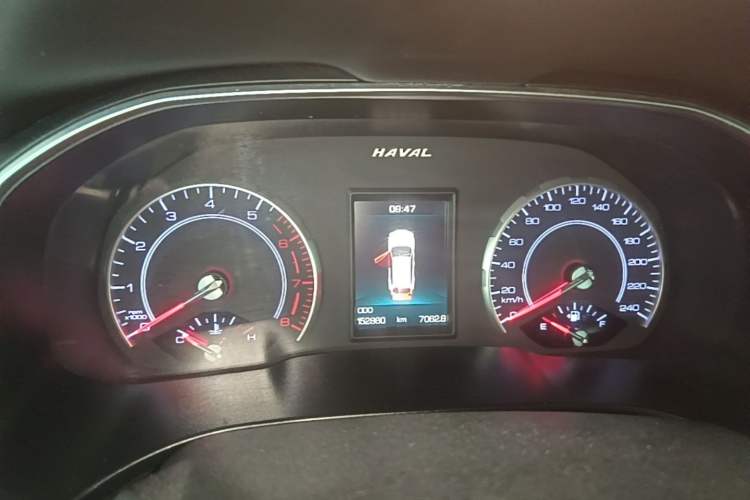 Used Haval H6 2017 Blue Label 2.0T Automatic Two-Wheel Drive Smart Edition Instrument Cluster
