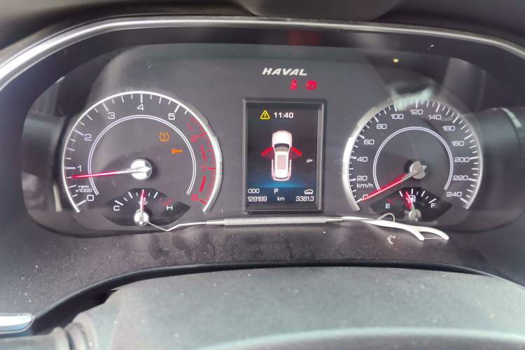Used Haval H6 2017 Red Label 2.0T Automatic Two-Wheel Drive ZhiShang Model Instrument Cluster