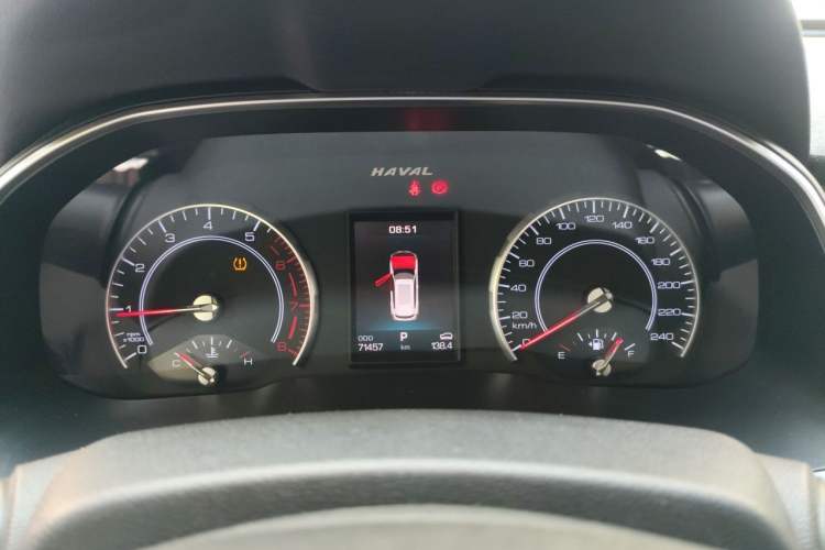 Used Haval H6 2017 Red Label 2.0T Automatic Two-Wheel Drive ZhiShang Model Instrument Cluster
