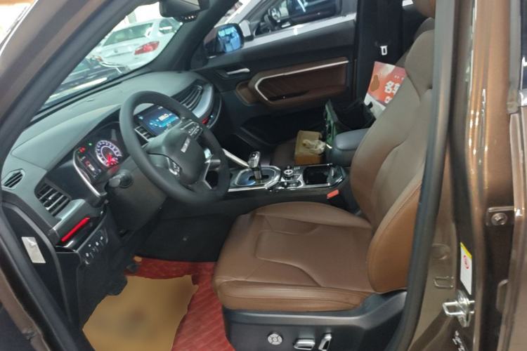 Used Haval H6 2017 Red Label 2.0T Automatic Two-Wheel Drive ZhiShang Model Left Front Seat