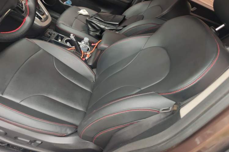 Used Haval H6 2017 Red-Label Sport Edition 1.5T Automatic Two-Wheel Drive Luxury Model Left Front Seat