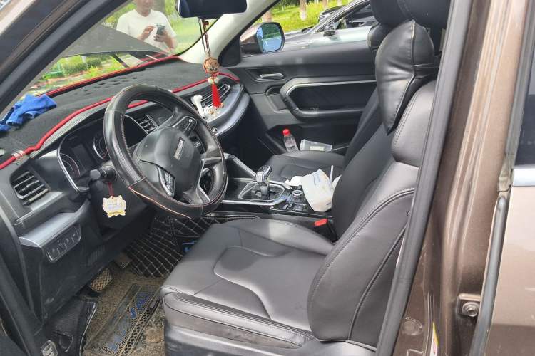 Used Haval H6 2017 Blue Label 2.0T Automatic Two-Wheel Drive Smart Edition Left Front Seat