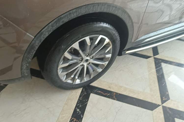 Used Haval H6 2017 Blue Label 2.0T Automatic Two-Wheel Drive Smart Edition Left Front Wheel Hub