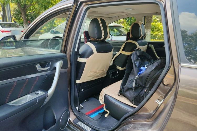 Used Haval H6 2017 Blue Label Sport Edition 1.5T Automatic Two-Wheel Drive Luxury Model Left Rear Seat