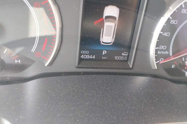 Used Haval H6 2017 Blue Label 1.5T Automatic Two-Wheel Drive ZhiShang Model Odometer Close Up