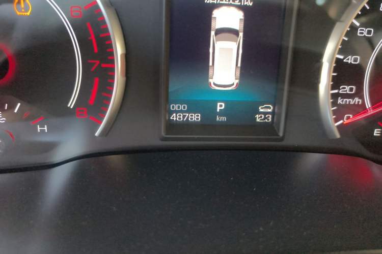 Used Haval H6 2017 Blue Label 2.0T Automatic Two-Wheel Drive Smart Edition Odometer Close Up