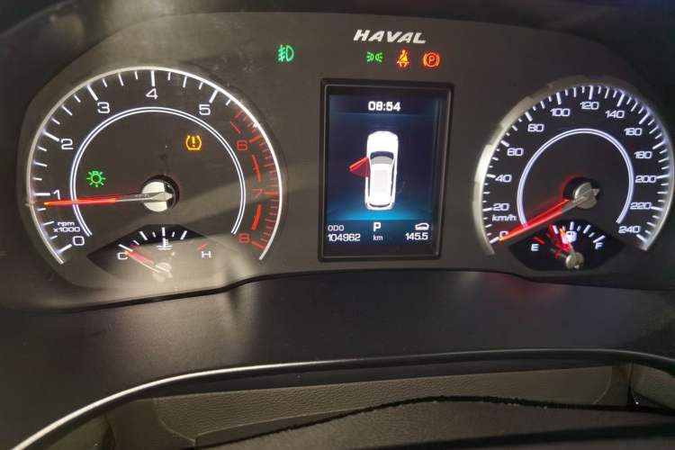 Used Haval H6 2017 Red Label 2.0T Automatic Two-Wheel Drive ZhiShang Model Odometer Close Up