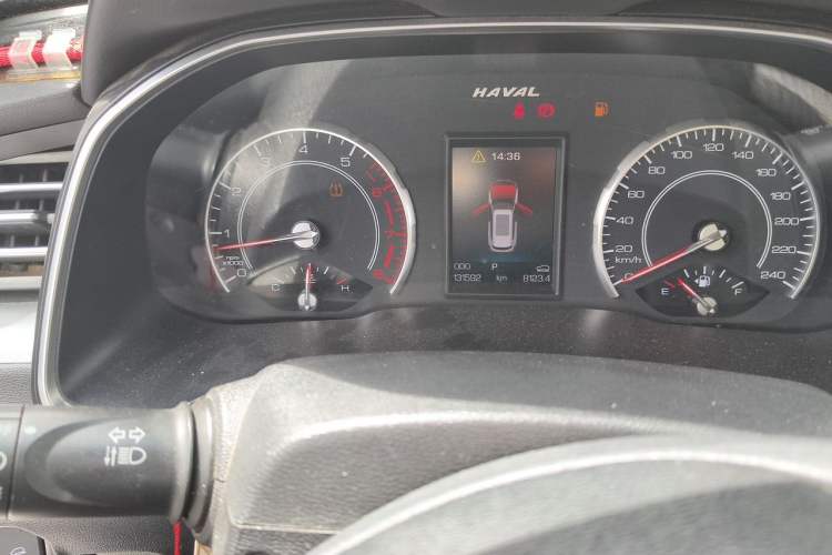 Used Haval H6 2017 Blue Label 2.0T Automatic Two-Wheel Drive Smart Edition Odometer Close Up