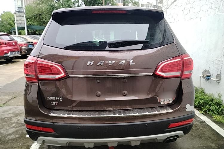 Used Haval H6 2017 Red-Label Sport Edition 1.5T Automatic Two-Wheel Drive Luxury Model Rear