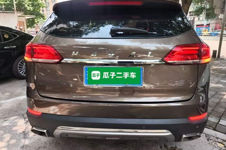 Used Haval H6 2017 Blue Label 1.5T Automatic Two-Wheel Drive ZhiShang Model Rear