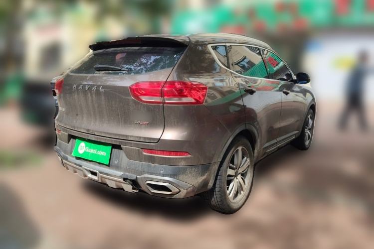 Used Haval H6 2017 Red Label 2.0T Automatic Two-Wheel Drive ZhiShang Model Rear Right 45 Deg