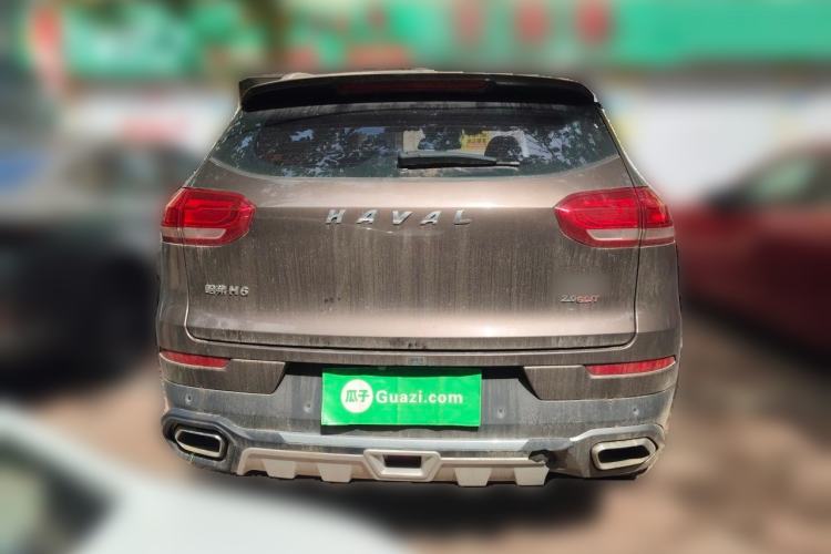 Used Haval H6 2017 Red Label 2.0T Automatic Two-Wheel Drive ZhiShang Model Rear