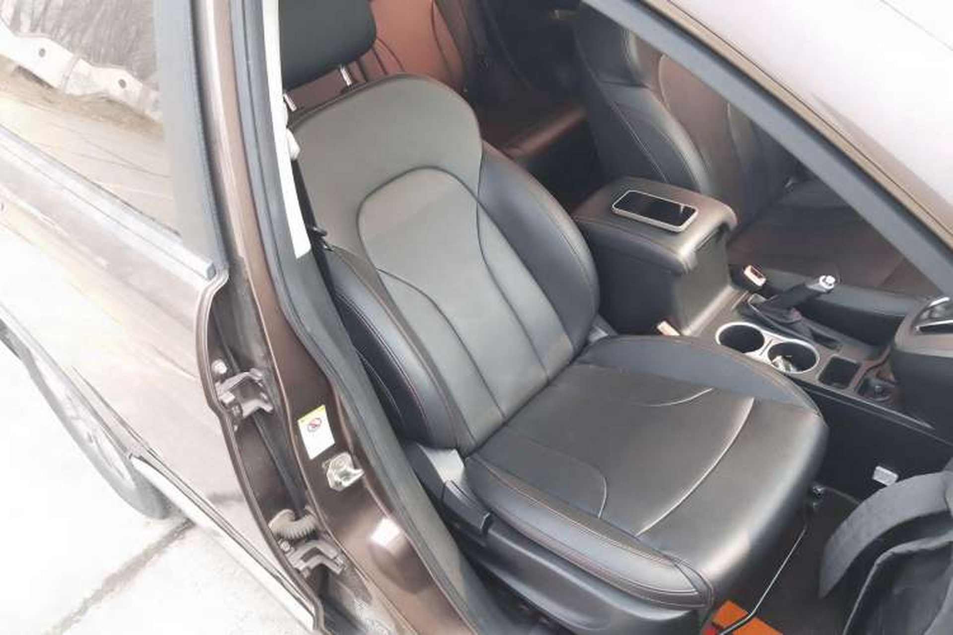 Used Haval H6 2017 Red-Label Sport Edition 1.5T Automatic Two-Wheel Drive Luxury Model Right Front Seat