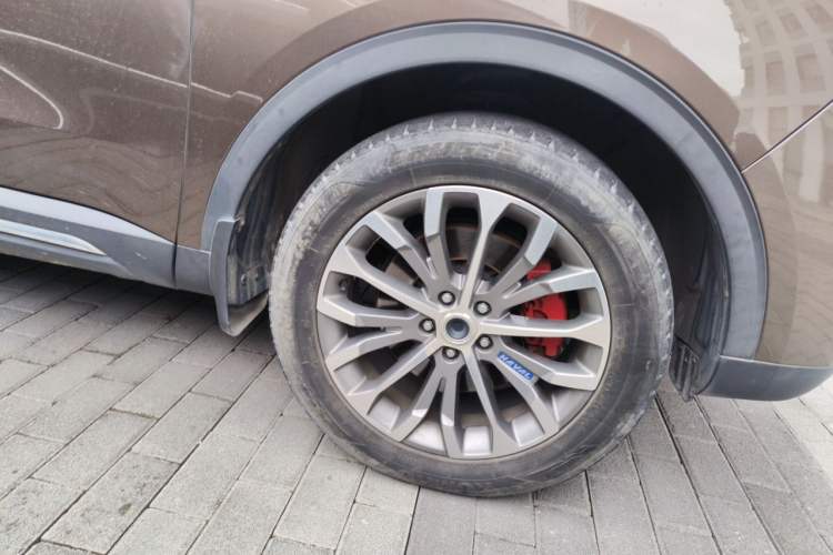 Used Haval H6 2017 Blue Label 2.0T Automatic Two-Wheel Drive Smart Edition Right Front Wheel Hub