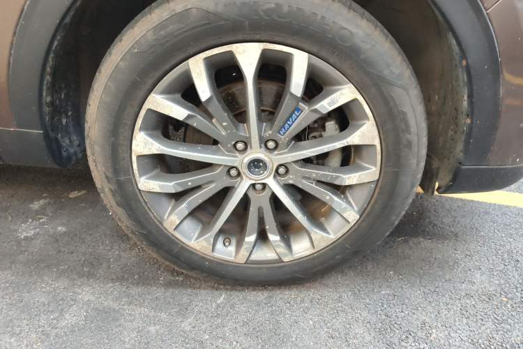 Used Haval H6 2017 Blue Label 2.0T Automatic Two-Wheel Drive Smart Edition Right Front Wheel Hub