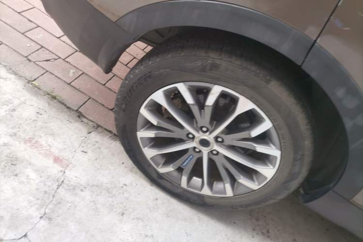 Used Haval H6 2017 Blue Label 2.0T Automatic Two-Wheel Drive Smart Edition Right Rear Wheel Hub