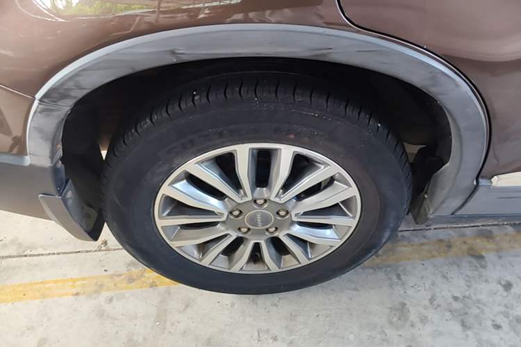 Used Haval H6 2017 Red-Label Sport Edition 1.5T Automatic Two-Wheel Drive Luxury Model Right Rear Wheel Hub