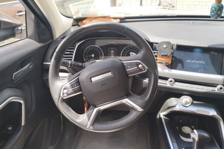 Used Haval H6 2017 Blue Label 1.5T Automatic Two-Wheel Drive ZhiShang Model Steering Wheel