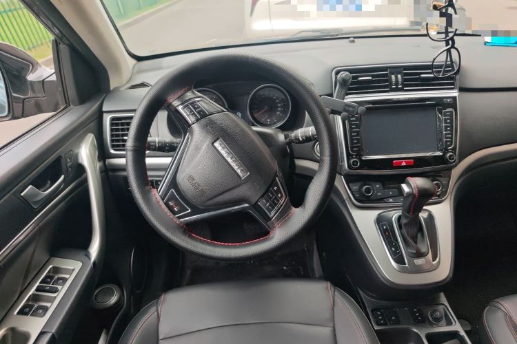 Used Haval H6 2017 Red-Label Sport Edition 1.5T Automatic Two-Wheel Drive Luxury Model Steering Wheel