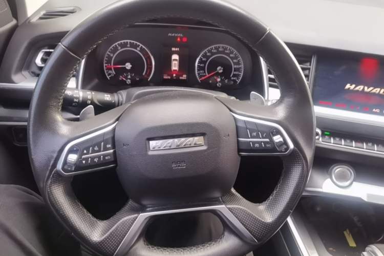 Used Haval H6 2017 Red-Label 1.5T Automatic Two-Wheel Drive Smart Edition Steering Wheel