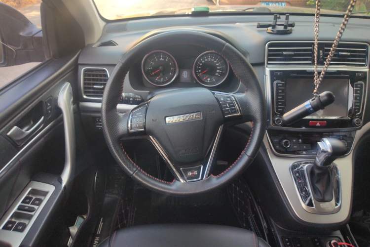 Used Haval H6 2017 Red-Label Sport Edition 1.5T Automatic Two-Wheel Drive Luxury Model Steering Wheel