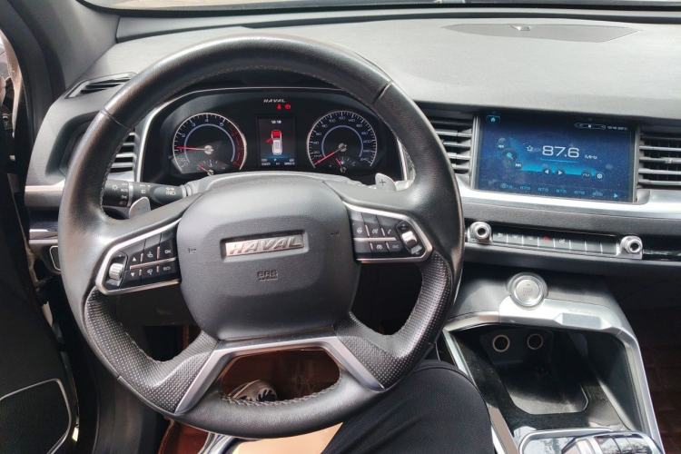 Used Haval H6 2017 Blue Label 2.0T Automatic Two-Wheel Drive Smart Edition Steering Wheel