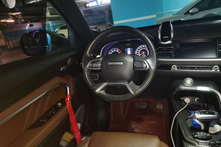 Used Haval H6 2017 Red Label 2.0T Automatic Two-Wheel Drive ZhiShang Model Steering Wheel