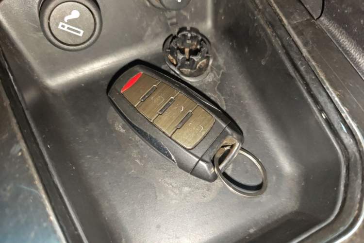 Used Haval H6 2017 Red Label 2.0T Automatic Two-Wheel Drive ZhiShang Model Vehicle Key