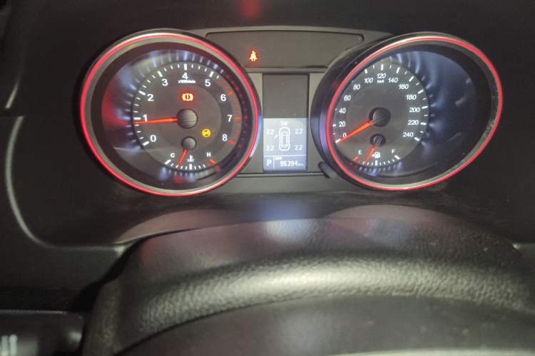 Used Haval H6 2017 Revised Blue-Label Sport Version 1.5T Automatic Two-Wheel Drive Luxury Trim Odometer Close Up
