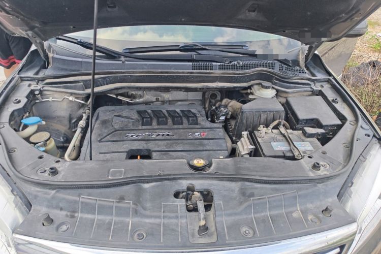 Used Haval H6 2017 Red-Label Sport Edition 1.5T Automatic Two-Wheel Drive Luxury Model Engine Bay