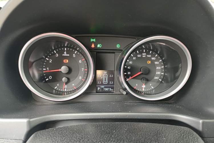 Used Haval H6 2017 Red-Label Sport Edition 1.5T Automatic Two-Wheel Drive Luxury Model Instrument Cluster