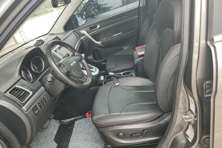 Used Haval H6 2017 Red-Label Sport Edition 1.5T Automatic Two-Wheel Drive Luxury Model Left Front Seat
