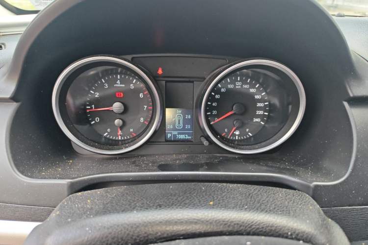 Used Haval H6 2017 Red-Label Sport Edition 1.5T Automatic Two-Wheel Drive Luxury Model Odometer Close Up