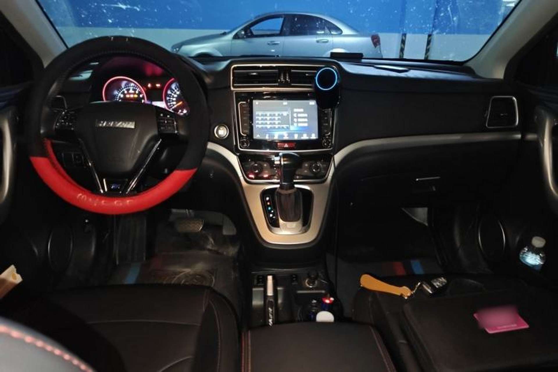 Used Haval H6 2017 Blue Label Sport Edition 1.5T Automatic Two-Wheel Drive Luxury Model Center Console