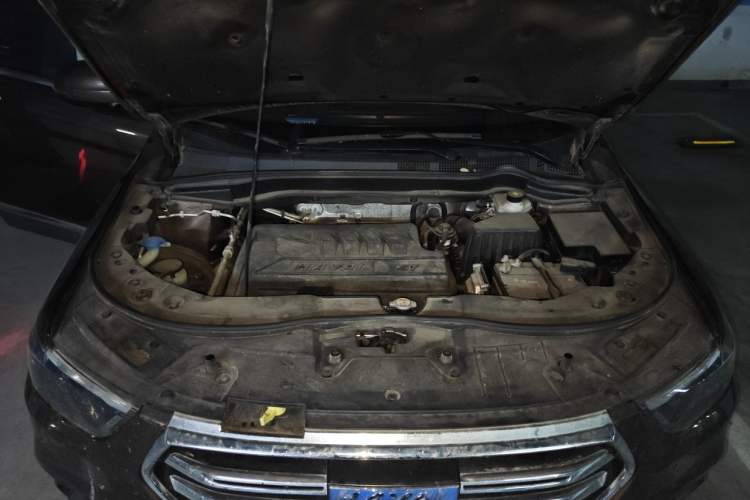 Used Haval H6 2017 Blue Label Sport Edition 1.5T Automatic Two-Wheel Drive Luxury Model Engine Bay