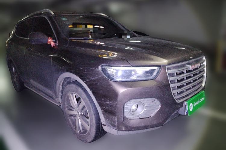 Used Haval H6 2017 Red Label 2.0T Automatic Two-Wheel Drive ZhiShang Model Front Right 45 Deg