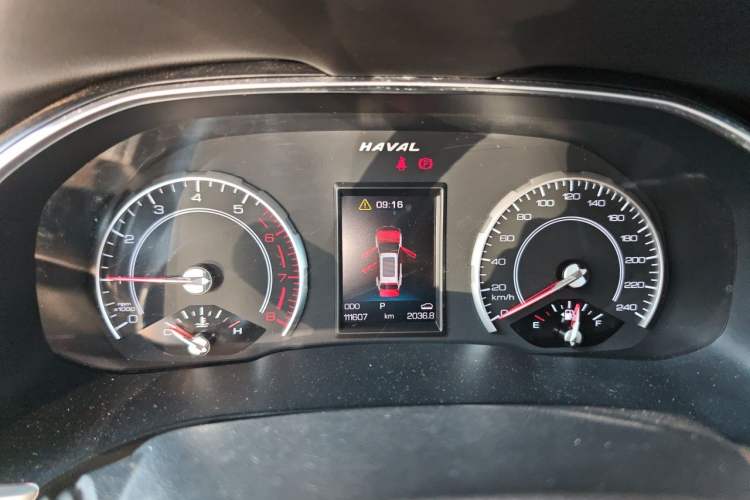 Used Haval H6 2017 Red Label 2.0T Automatic Two-Wheel Drive ZhiShang Model Instrument Cluster