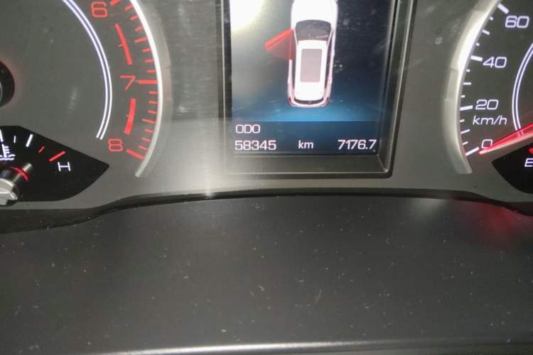 Used Haval H6 2017 Blue Label 2.0T Automatic Two-Wheel Drive Smart Edition Odometer Close Up