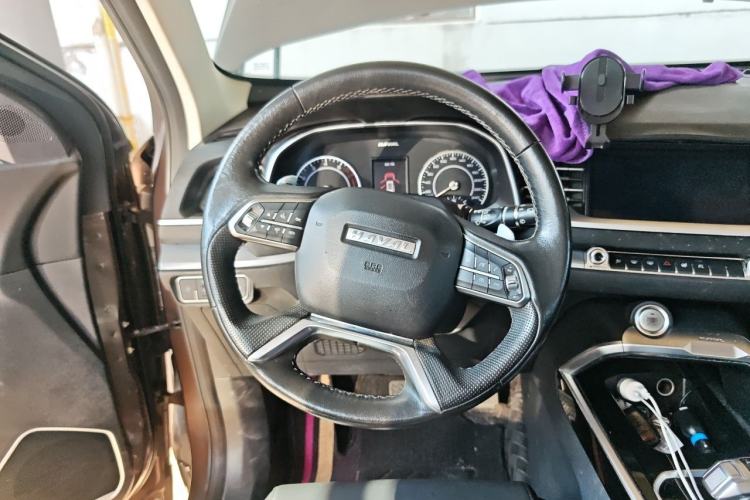 Used Haval H6 2017 Red Label 2.0T Automatic Two-Wheel Drive ZhiShang Model Steering Wheel
