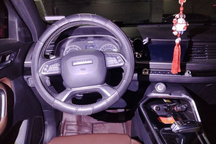 Used Haval H6 2017 Red Label 2.0T Automatic Two-Wheel Drive ZhiShang Model Steering Wheel