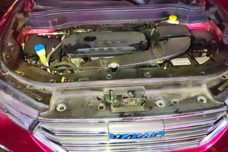 Used Haval H6 2017 Blue Label 2.0T Automatic Two-Wheel Drive Smart Edition Engine Bay