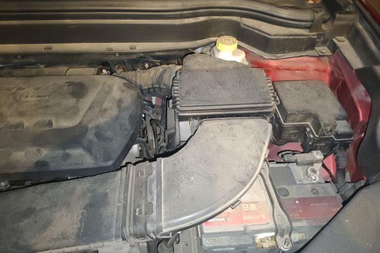Used Haval H6 2017 Blue Label 2.0T Automatic Two-Wheel Drive Smart Edition Engine Bay Left