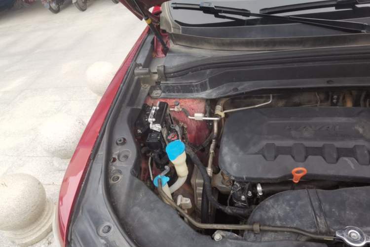 Used Haval H6 2017 Red-Label 1.3T Automatic Two-Wheel Drive Fashion Edition Engine Bay Right